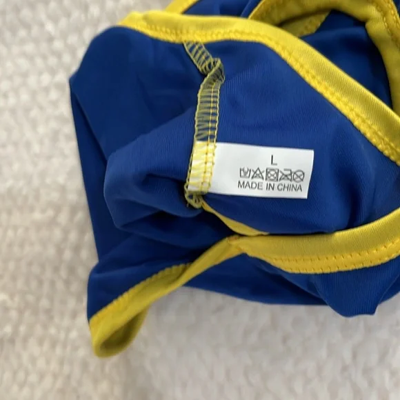 Pants Optional Pet Shirt, New - Picture 4 of 5